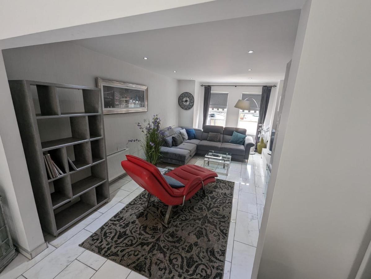 Villa House In Belfast Esterno foto